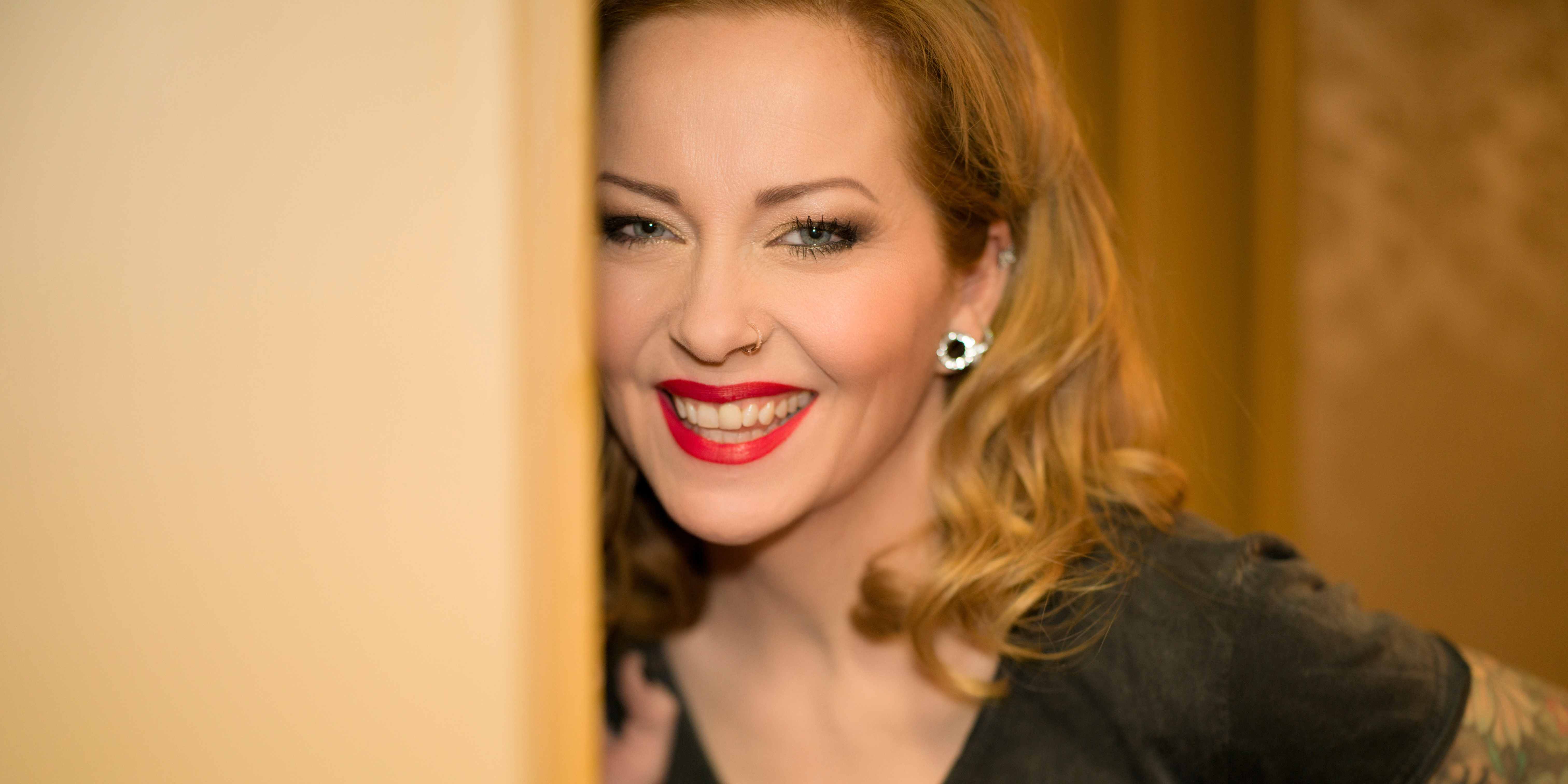 Anneke van Giersbergen